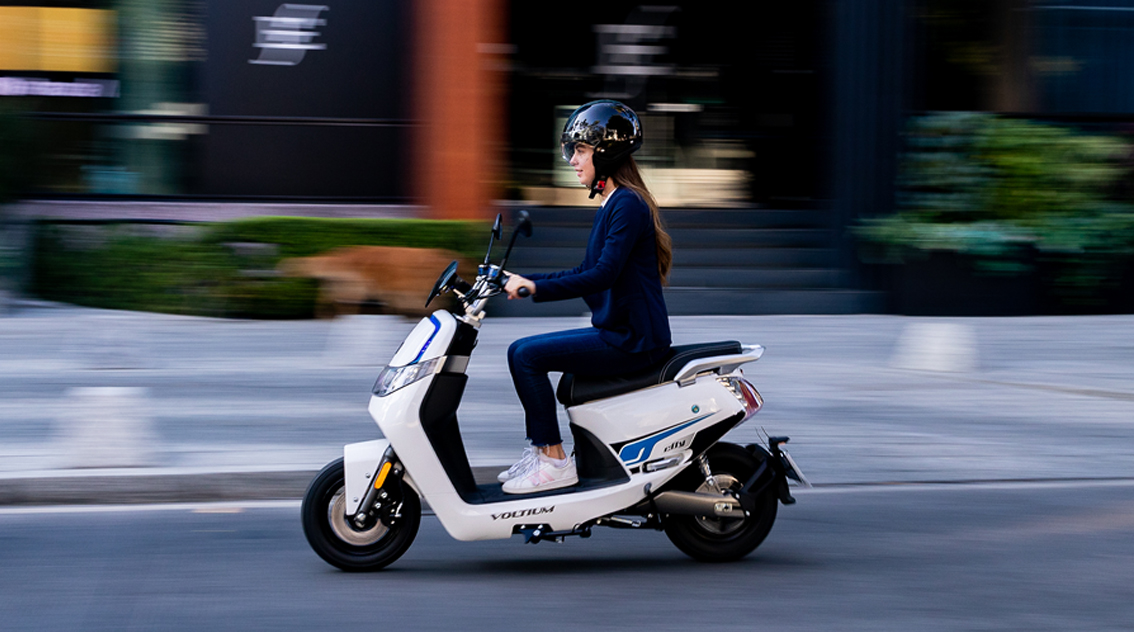 Italika lanza al mercado la nueva motoneta eléctrica Voltium City
